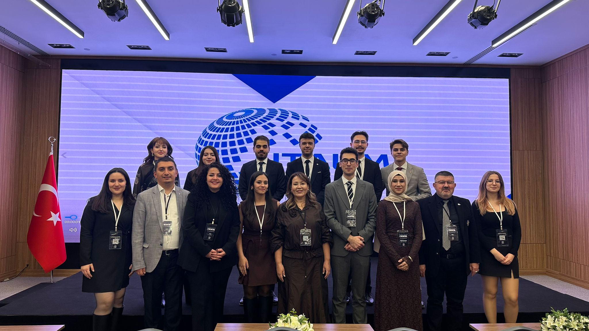 Ankara Üniversitesi Hukuk Fakültesi Hukukta Arabuluculuk ve Tahkim Topluluğu tarafından düzenlenen ve UTAUM’un ana sponsorluğunu üstlendiği L’INCONTRO: 100 Yılın Resepsiyonu gerçekleştirildi.